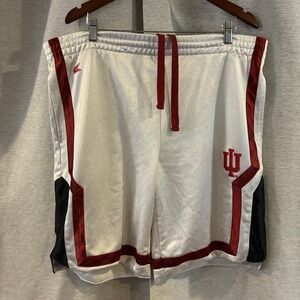 IU Basketball Shorts Colosseum Size Medium